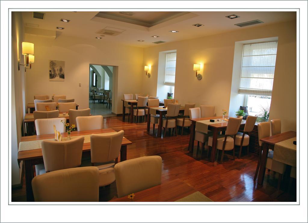 אוגולין Heritage Hotel Frankopan מראה חיצוני תמונה