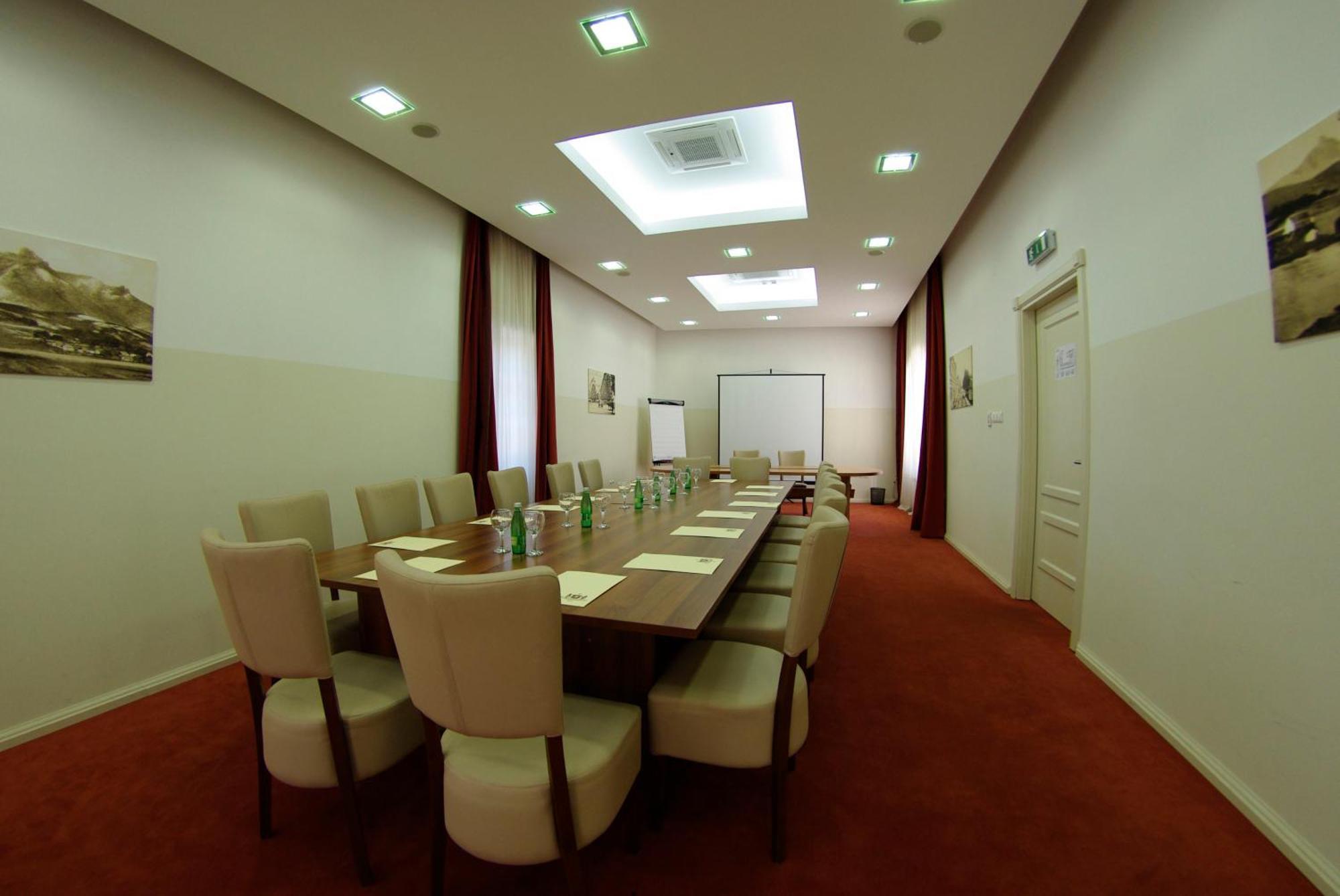 אוגולין Heritage Hotel Frankopan מראה חיצוני תמונה