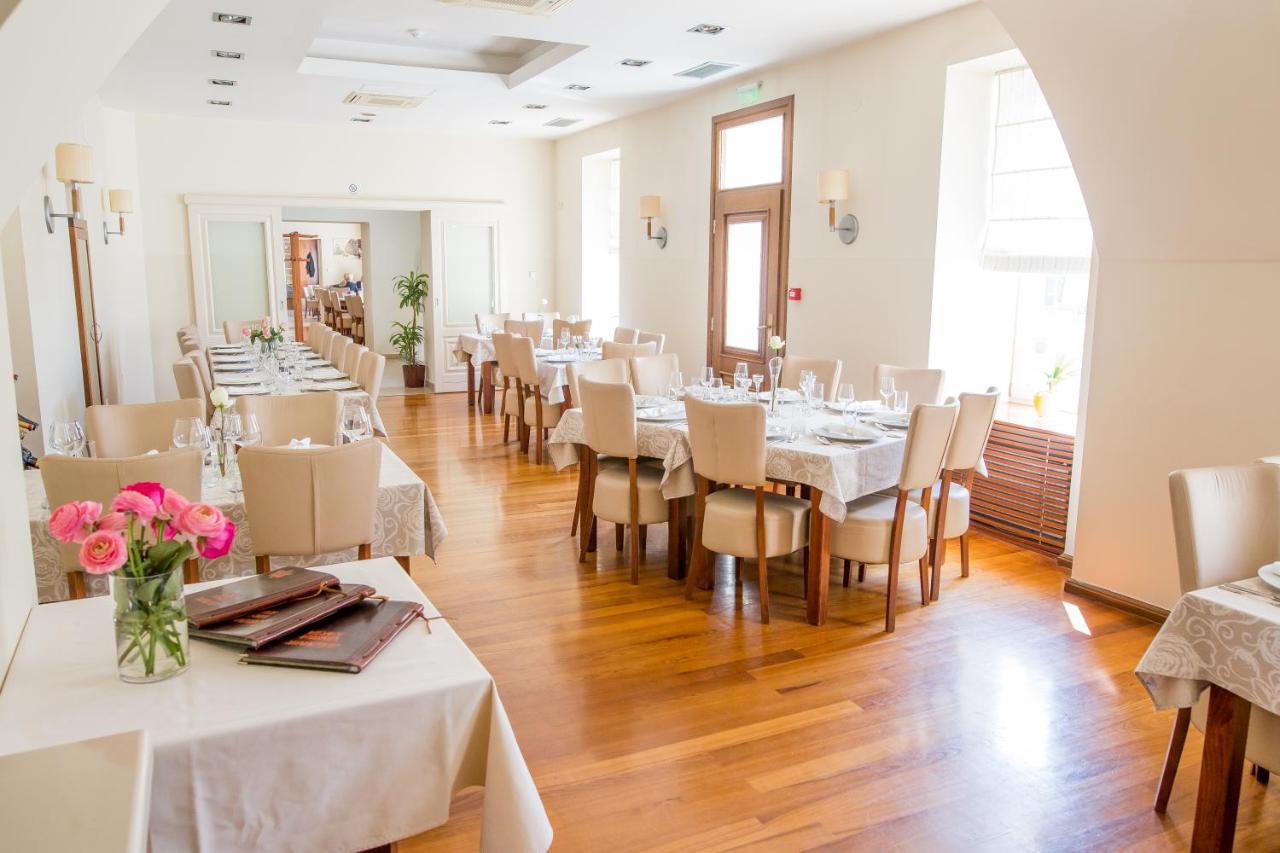 אוגולין Heritage Hotel Frankopan מראה חיצוני תמונה