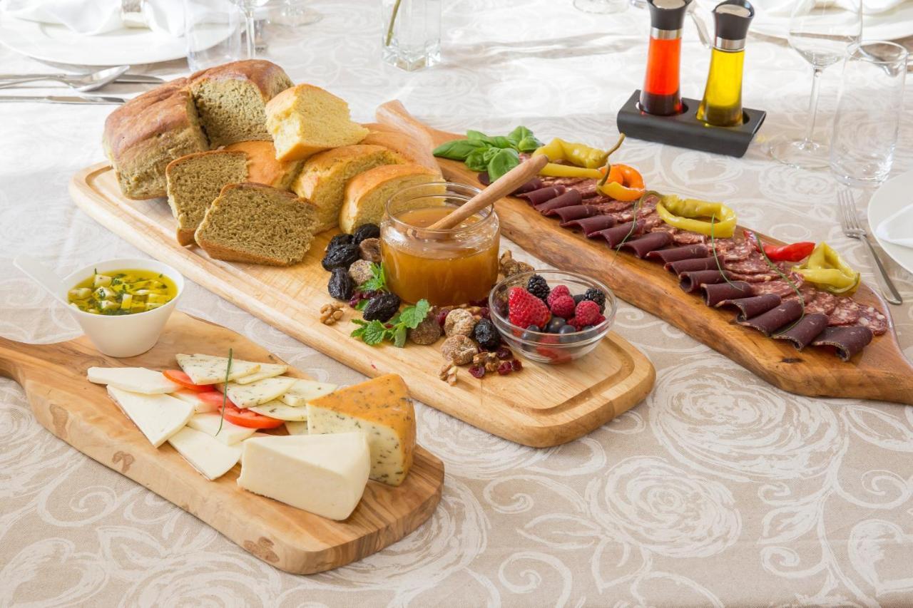 אוגולין Heritage Hotel Frankopan מראה חיצוני תמונה